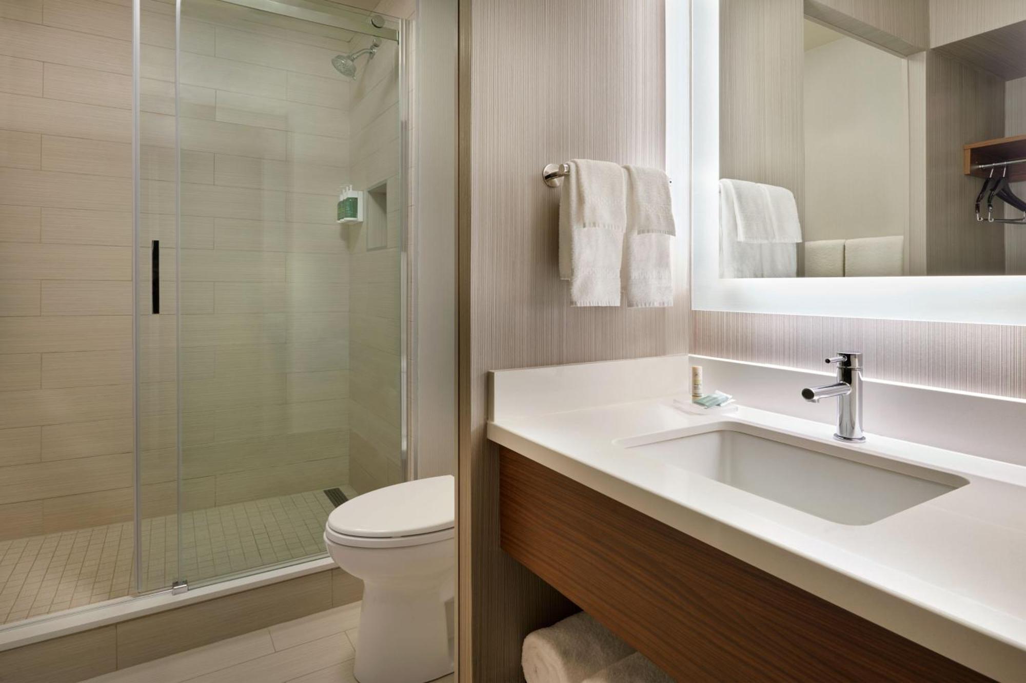 คอร์ตยาร์ด บาย แมริออท ออตตาวา ดาวน์ทาวน์ Hotel ภายนอก รูปภาพ